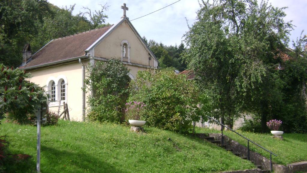 Bed and Breakfast La Ferme De La Velle La Neuvelle-lès-Scey Exterior foto